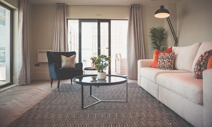 The Docks Apartment | Malmaison Apt 47 · Stunning lux penthouse | balcony | river views