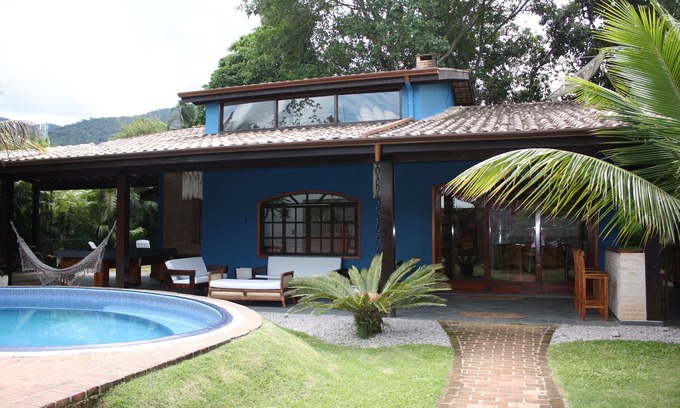 Itamambuca House | Discover Maloquinha: A Welcoming Oasis in Itamambuca
