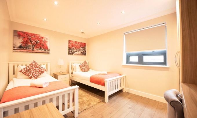 Reading Apartment | Modern 2 Bedroom Apartment with Pool & Family Amenities