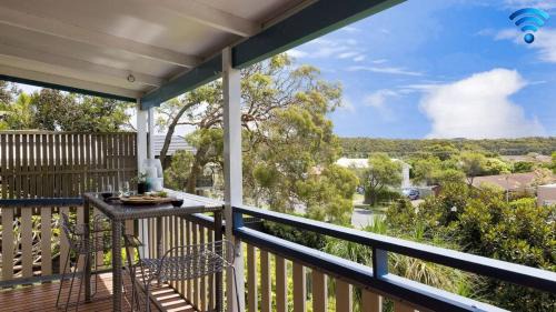 Fingal Bay House | Discover Maluhia A: Family and Pet-Friendly Retreat