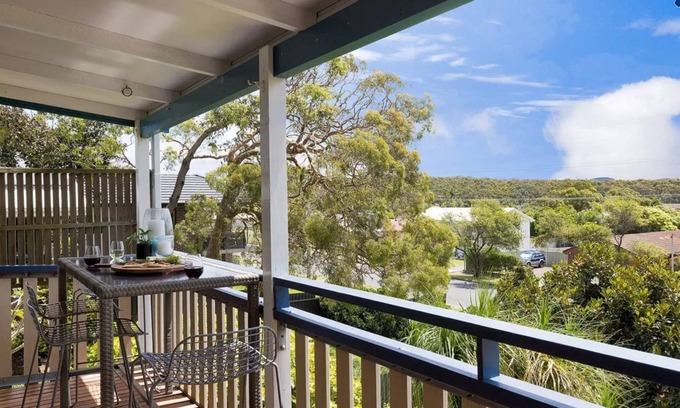 Fingal Bay House | Relaxed Getaway at Maluhia A, Steps from Fingal Beach