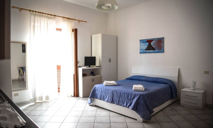 Lipari Historic Centre Apartment | Cozy Malvasia Studio in the Heart of Lipari