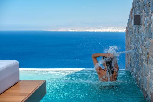 Malevizi Villa | Malvezzino Villas: Unmatched Oceanfront Relaxation Awaits