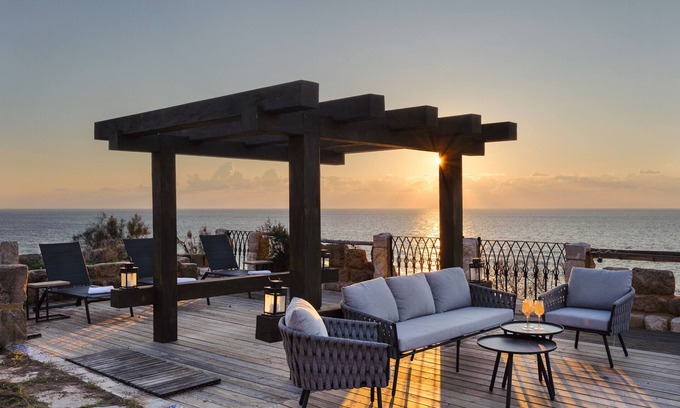 Hefer Valley Villa | Indulge at FeelHome's Luxury Villa & Wild Beach Retreat