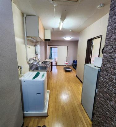 Higashinippori Apartment | Inviting Mamada Building - Ideal for Family Getaways