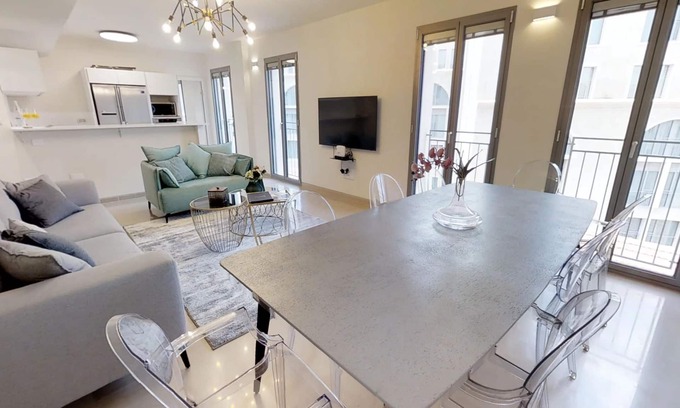 Jerusalem City Centre Apartment | Experience Mamilla: Prime Location with Pool & Kid-Friendly Perks
