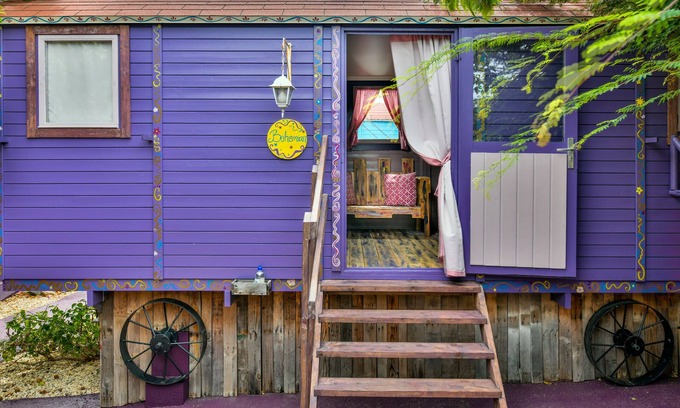 Santa Cruz Apartment | Bohemian Retreat: Mammaloe's Gypsy Wagon with Ocean Views