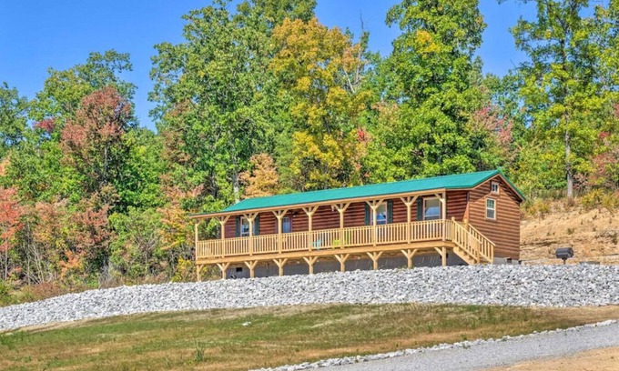 Cub Run Cabin | Pet-Friendly Cabin Rentals Near Mammoth Cave National Park