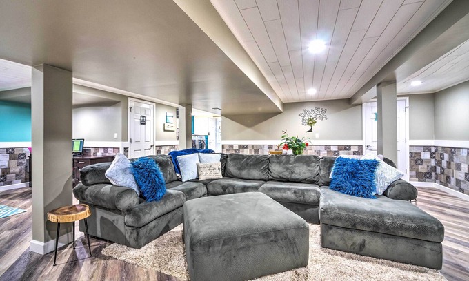 Mammoth Cave Apartment | Inviting Mammoth Cave Rental with Pool & Spa Amenities