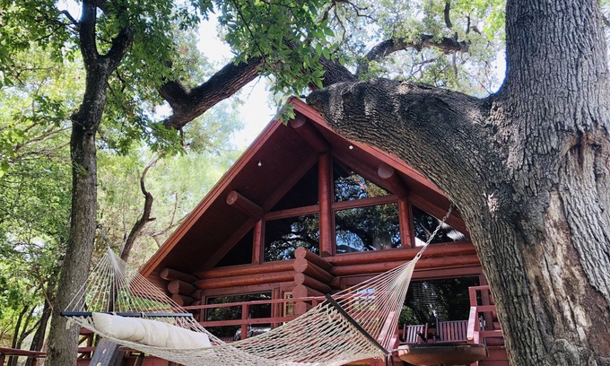 Marble Falls Cabin | Waterfront Duplex with Pool and Impeccable Guest Rating