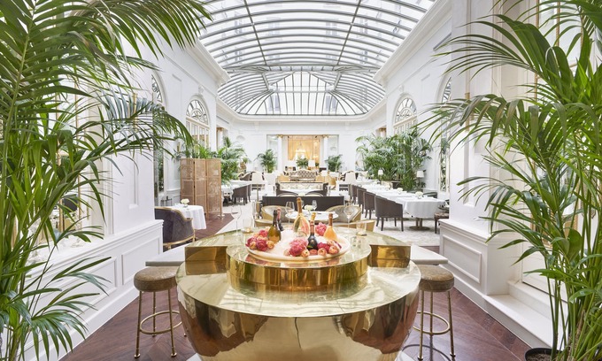 Golden Triangle of Art Hotel | Luxury Awaits at Mandarin Oriental Ritz, Madrid - Rated 9.8