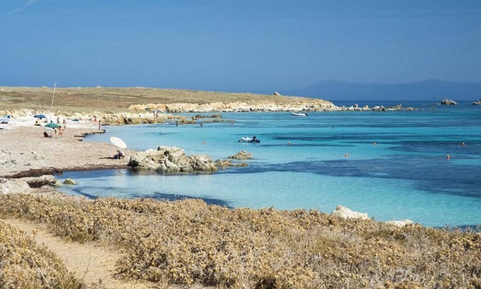 Capo Mannu Apartment | Cozy Mandriola Apartment Just Steps from the Beach