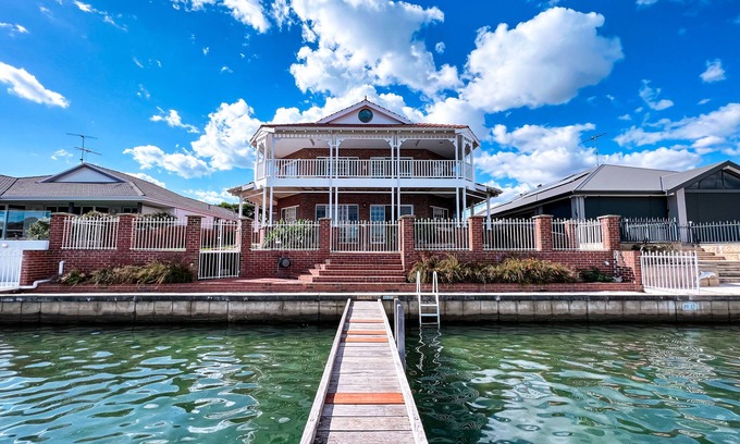 Halls Head House | Experience Mandurah Canal Front Living with Ocean Views