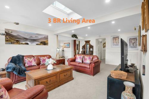Launceston CBD Apartment | Discover Family-Friendly Comfort at Manee's On Elphin