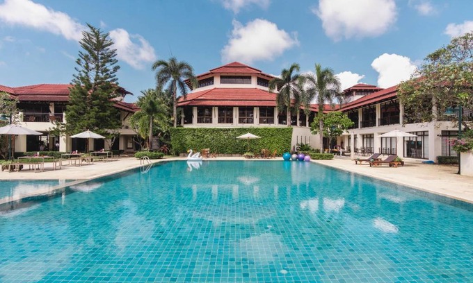 Chanthanimit Resort | Experience Maneechan Resort - SHA Extra Plus with Ocean Views