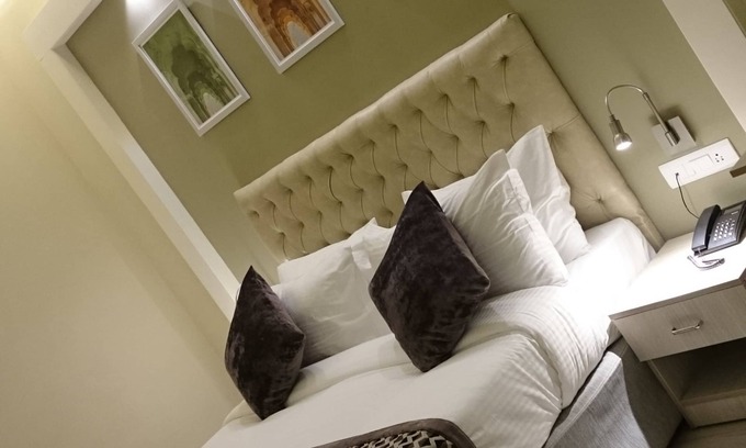 Davanagere Hotel | Mango Hotels Naveen
