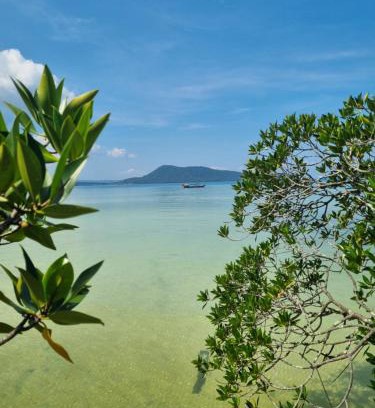 Koh Rong Sanloem Cabin | Cozy Mangrove Beach Bungalows with Oceanfront Views