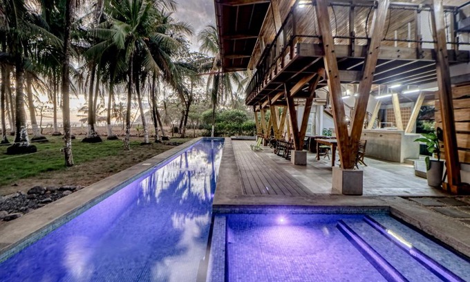 Javilla House | Experience Mangue House: 4-Star Oceanfront Retreat