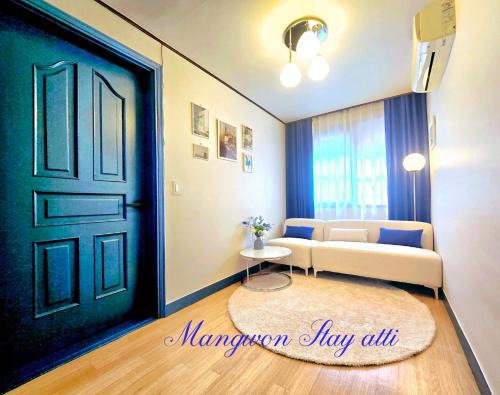 Mangwon-dong Apartment | Family-Friendly Retreat at Mangwon Stay Atti