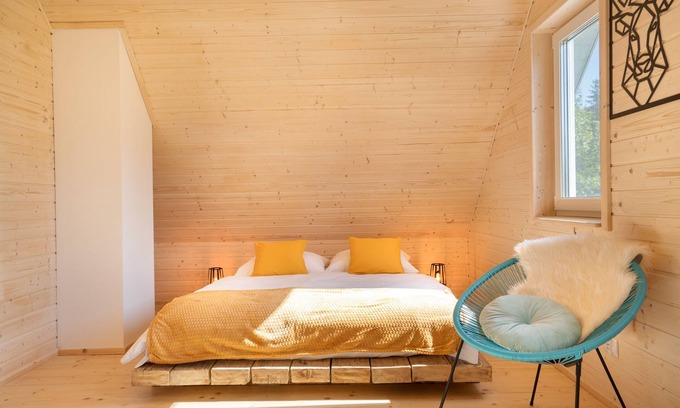 Paszkowka House | Manialand - Cozy Wooden Lodge Near Krakow with Spa & Hot Tub
