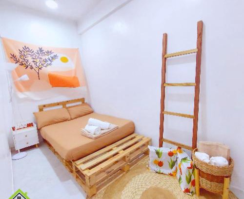 Sampaloc Apartment | Cozy 1BR Homestay Near UST/San Lazaro - Pet Friendly Stay