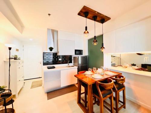 Don Bosco Apartment | Relaxing Azure Urban Resort Staycation near Manila Airport
