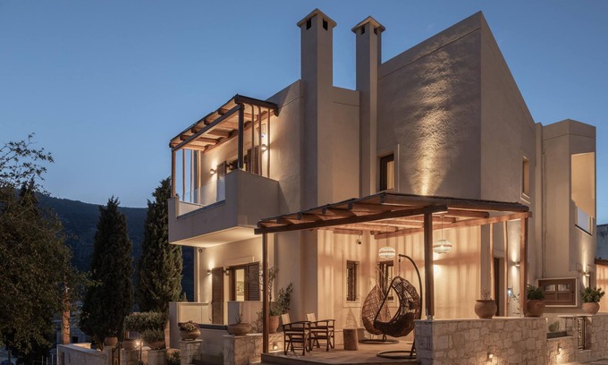 Archanes House | Elegant Manili Boutique Suites & Villas with Pool Access