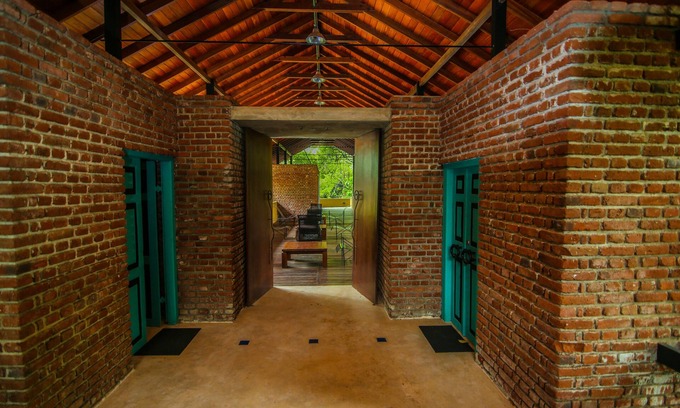 Nuwaragam Palatha Central Other | Discover Mankada Resort: Family-Friendly & Dining Delight