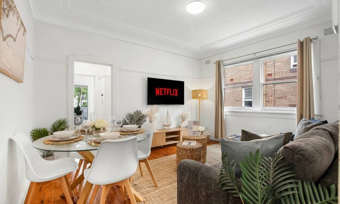 Manly Apartment | Manly Getaway | Perfect Location