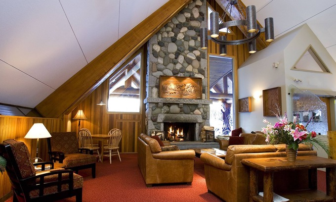 Okanagan-Similkameen Hotel | Discover Manning Park Resort: Family-Friendly Getaway