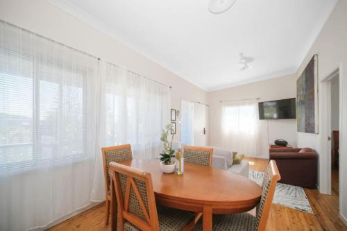 Manning Point Apartment | Manning Point Heights Upstairs