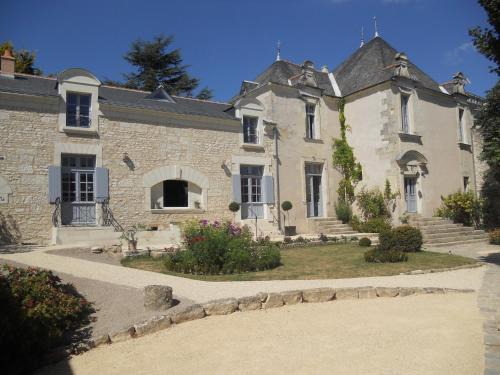 Antoigne House | Elegant Manoir d'Orbé: Family-Friendly with Great Amenities