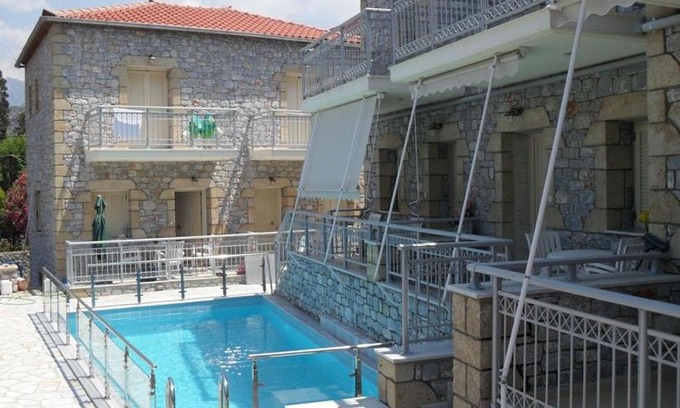 Stoupa Apartment | Pet-Friendly Manoleas Villas - Apartment 8 with Pool