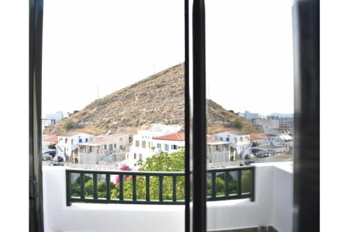 Merichas Apartment | Scenic Oceanfront Retreat at Manolika Studio 5