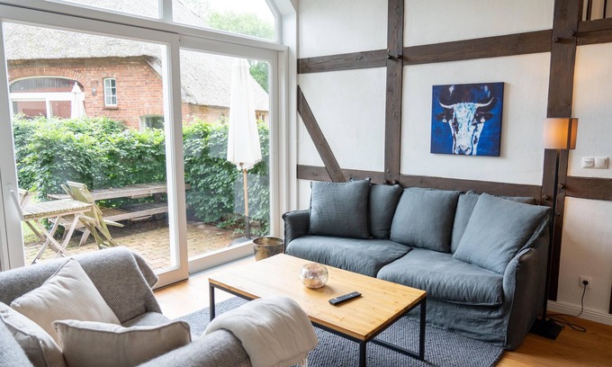 Luedersburg Apartment | Family-Friendly Manor Bockelkathen – Comfort Meets Convenience