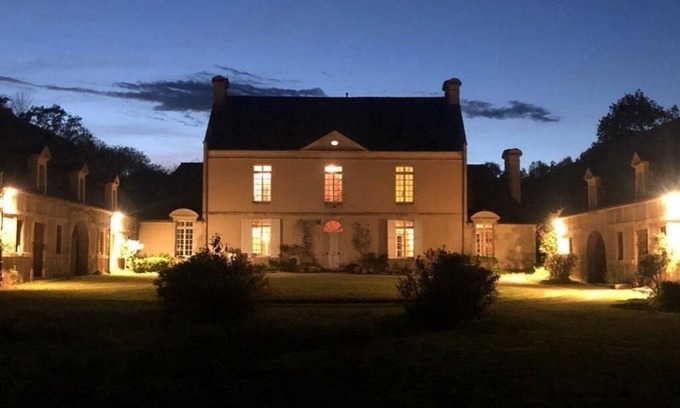 Longrayez Cottage | Discover a Cozy Manor in Normandy with Heated Pool