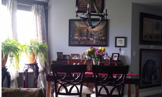 Thornton House | Discover Manor North of Denver: Ideal for Adventure & Relaxation