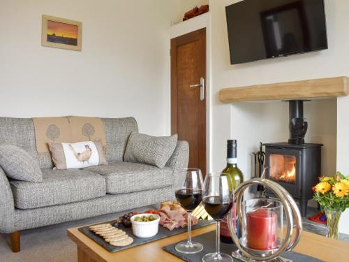 Consett House | Pet-Friendly Manor Park Cottage - Rated 10/10 by Guests