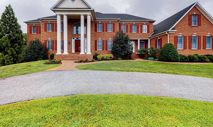 Lutherville Timonium House | Manor w/ private, indoor pool, hot tub, sauna, & in-home theater