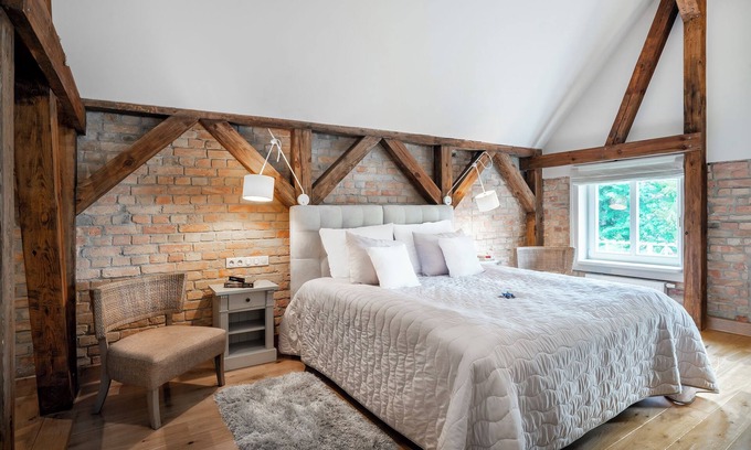 Nowe Warpno Bed & Breakfast | Lake View Quadruple Room at Manowce Palace with Hot Tub