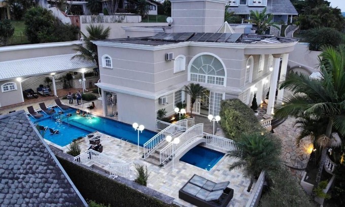 Carapicuiba Villa | Elegant Cinematic Mansion in Granja Vianna, SP
