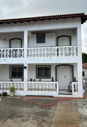 Foguete House | Family-Friendly Stay at Mansão do Foguete Hotel