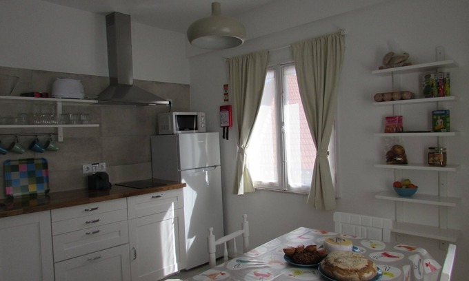 Manteigas Apartment | Discover Mansão do Mé-mé: Pet-Friendly Getaway with Spa