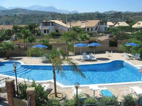 Piana Calzata House | Top-Rated Mansarda Camelie with Oceanfront Pool Views