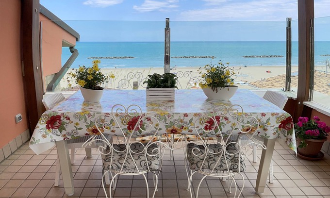 Porto San Giorgio Apartment | Discover Mansarda La Pinetina: Your Ideal Beach Retreat