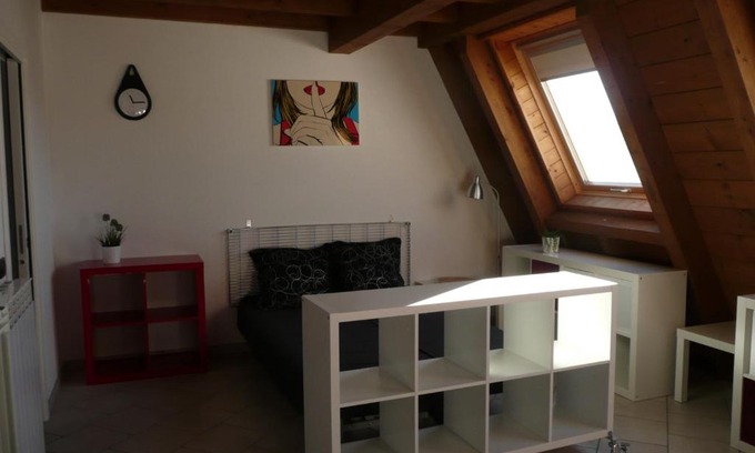 Travedona-Monate Apartment | Tranquil Mansarda Near Lago Monate - Family-Friendly Getaway