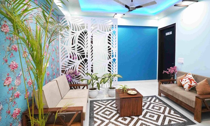 Greater Noida Hotel | Family-Friendly Stay at Mansavi Villa HomeStay