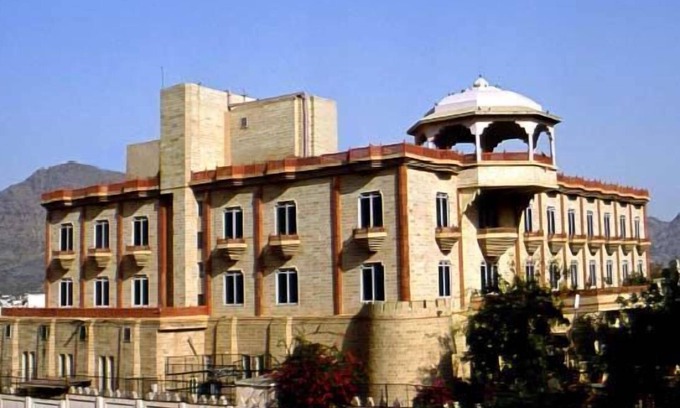 Ajmer Hotel | Discover Mansingh Palace Ajmer: Family-Friendly Retreat