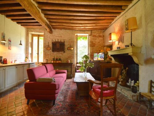 Champvert House | Tranquil Retreat in Champvert with Scenic Pond Access