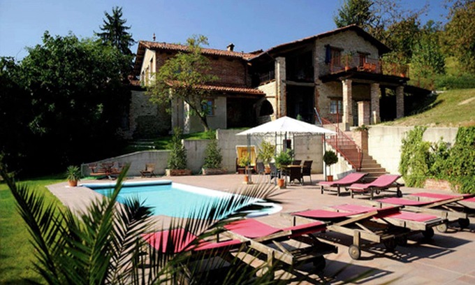 Ciglie House | Family-Friendly Getaway at Belvilla by OYO Carra1